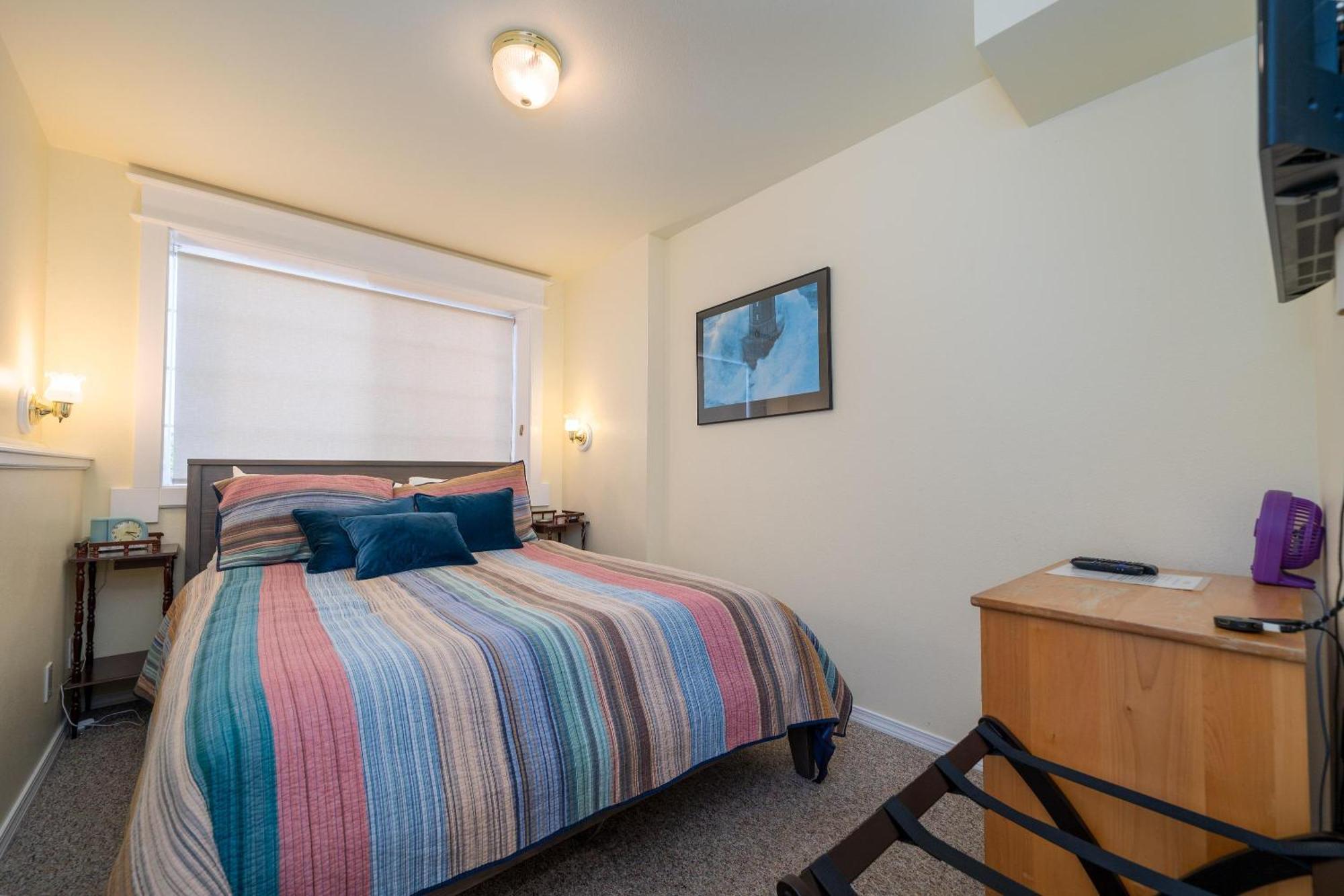 Nyevana Beach House Newport Luaran gambar